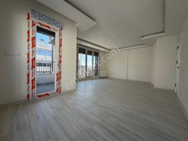 Bahçelievler Merkez'de Sıfır Binada 5+2 Lüks Ön Cephe Dubleks