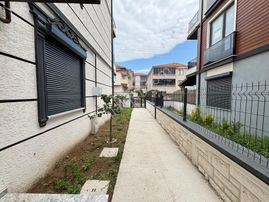 Karasu Yalı Mah. Denize Yakın Ara Kat Sıfır Daire!!