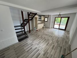 Rota Emlak'tan Denize Sıfır Site İçerisinde 3+1 Satılık Villa