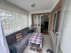 Gümüş Emlak'tan Eşyalı Satılık 1+1 Daire