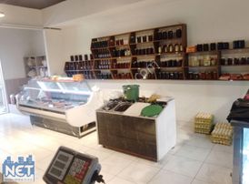Yomra Ticaret Merkezinde Satılık Dükkân