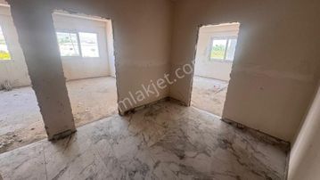 Erdemli Merkezde Satılık 2+1 Daire