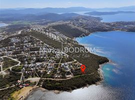 Boğaziçi'nde Denize Sıfır İmarlı 261m² Satılık Arsa