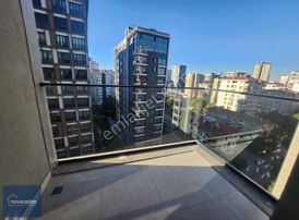 Nova Cadde,den Erenköyde Yeni Binada 2+1 Balkonlu Daireler