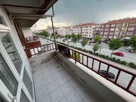 Ahi Mesut Bulvarı'ndan Acil Satılık 3+1 Fırsat Daire