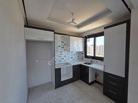 Karınca'dan 75.yılda Ebeveyn Banyolu Havuzlu 2+1 Kiralık