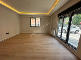 Mertcan'dan Hürriyet Mah. Balkon Ebeveyn Banyolu 3+1 Sıfır Daire