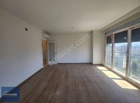 Bostancıda Sıfır Binada Geniş 75 M2 Net 2+1 Daire