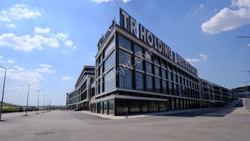 Mega Şaşmaz'da Giriş Katında Satılık Dükkan