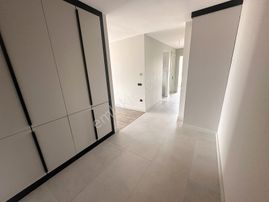 İncek Excelance Vadi 2+1 90m2 Kapalı Mutfak Kiralık Daire