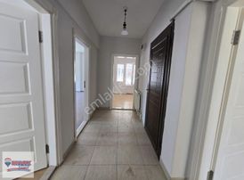 Remax Şehirden Fatih Caddesinde Geniş Kiralık 2+1
