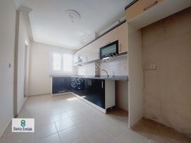 Denizden Akçayda Ön Cephe Arakat Genç Binada Satılık 3+1 Daire.