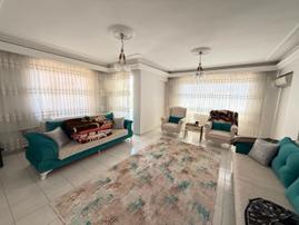 Urfa Yolunda Cadde Üzeri Acil Satılık 3+1 Daire