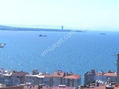 Konak Yurume Mesafesinde Deniz Manzaralı Komple Bina 4 Daire Konak Yurume Mesafesinde Deniz Manzaralı Komple Bina 4 Daire