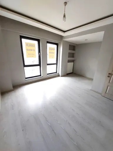Oldpol Emlak'tan Lüks 1+1 Ara Kat Kombılı Boş Ofis Oldpol Emlak'tan Lüks 1+1 Ara Kat Kombılı Boş Ofis