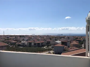 Şarköy De Işık Emlaktan Camikebir Mah De 6+1 150 M2 Mustakil Villa