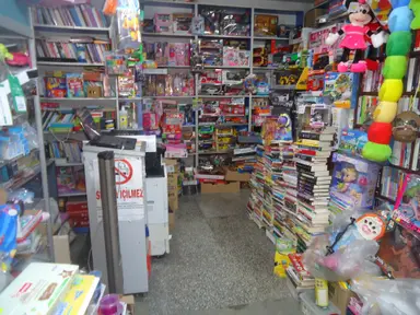 Merkezi Yerde Devren Satılık Kırtasiye Dükkanı
