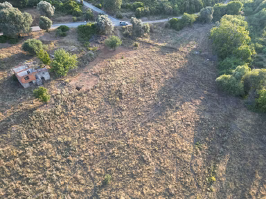 Seferihisar Atatürk Mah. Ürkmez Yolu Ve Denize Yakın Kupon Arsa