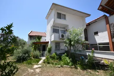 Ato Tatil Sitesi'nde Full Eşyalı Satılık Tripleks Villa