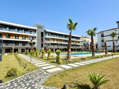 Güvenlık-havuz-bahçe-kapalı Otopark-doğalgaz(kombi)-sosyal Alan-modern-ultra Lüx-fırsat Daireler