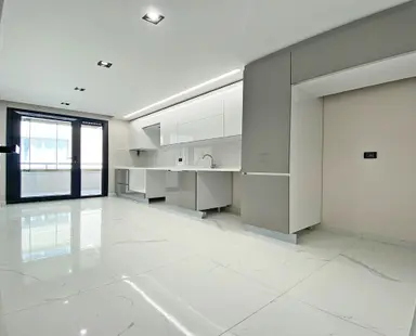 Bahçeşehir Lokasyonunda 3+1 Yeni İnşaat Hastaneye Okula Yakın Satılık Fırsat Daire