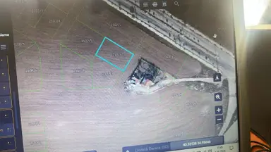 Arkadaş Emlaktan İpek Taksi Civarında 523 M2 3 Kat Planlı Satılık Arsa