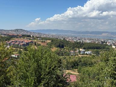 Gölcük Yazlık'ta Deniz Manzaralı Arsa Gölcük Yazlık'ta Deniz Manzaralı Arsa