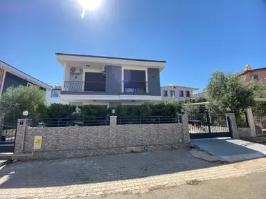 Akçinler Emlaktan Didim/uslu Sitesinde Satılık Villa