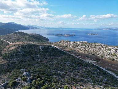 Joker: Marmaris Taşlıca Deniz Gören Konumda Yatırıma Uygun Tarla