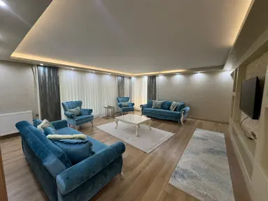 Ekşioğlu'ndan Tekirdağ Süleymanpaşa Çiftlikönü Mahallesi 3+1 Eşyalı Kiralık Daire