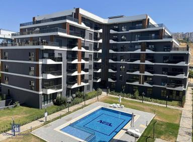 Çiğli Azel Delux Sitesi Satılık 2+1 Sıfır Daire