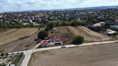 Kapaklı Yanıkağıl Mahallesinde Yerleşim Yerinde 265m² Hisse
