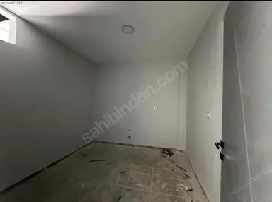 Bulduk Emlak' Tan Mefak Oto Galericiler Sitesinde Sıfır Kiralık İşyeri 175 Mt Bulduk Emlak' Tan Mefak Oto Galericiler Sitesinde Sıfır Kiralık İşyeri 175 Mt