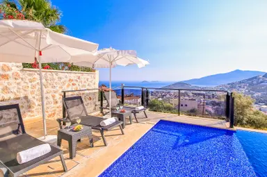 Kaş Kalkan'da Satılık Açık Ve Kapalı Havuzlu 5+1 Villa Kaş Kalkan'da Satılık Açık Ve Kapalı Havuzlu 5+1 Villa