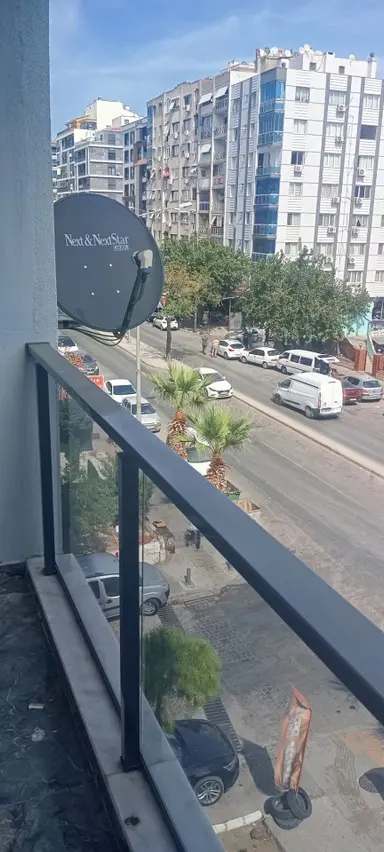 Eşrefpaşa Cadde Üstü Satılık Daire