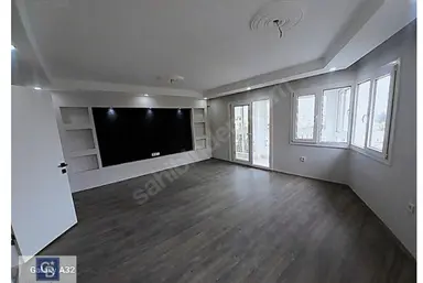 Alaybey Tersane Kısmen Deniz Manzaralı Full Tadilatli 3+1 Daire