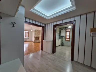 Birlik Mahallesi 435. Cadde Üzerinde Full Mobilyalı 3+1 Kiralık Daire ........ Birlik Mahallesi 435. Cadde Üzerinde Full Mobilyalı 3+1 Kiralık Daire ........