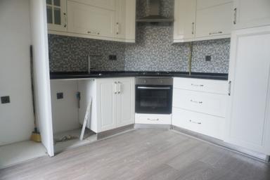 Ataşehirde Satılık Dublex Daire 3+1 Doğalgazlı+teras Balkonlu+asansörlü Çiğli Serkan Dan