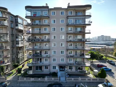 Çiğli Ataşehir'de Satılık 3+1 Yüksek Kira Getirili Önü Açık Ferah Daire