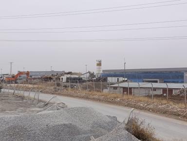 Havaalanı Aksarayda Yenı Havaalanı Terminal Kapısı Karsısında 14.5 Dönum Satılık Kaysı Bahçesi