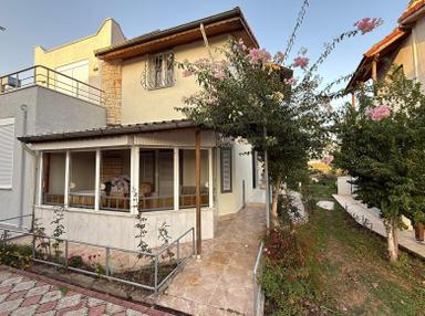 Alanya Okurcalar Mah.denize 400 Mt.satılık 2+1 Villa