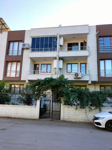 Gürsuda Geniş Güzel Lokasyonda Satılık Daire
