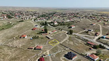 Cihanbeyli Kelhasanda 427 M2 Müstakil Tapulu İmarlı Arsa