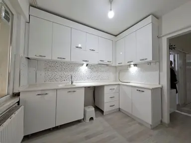 Recep Ümit Emlak'tan Işıklar Mahallesinde Kırım Caddesi Yakınında Satılık 2+1 Daire