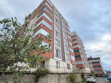 Trabzon Pelitli Mahallesi Deniz Manzaralı Satılık 3+1 Konut