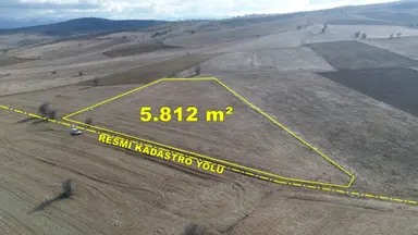 Konya / Ilgın / Yukarıçiğil-küçük Mahallesinde 5.812 M² Müstakil Tapulu Tarla Konya / Ilgın / Yukarıçiğil-küçük Mahallesinde 5.812 M² Müstakil Tapulu Tarla