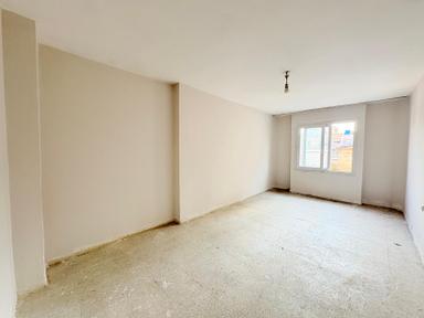 Prestij'den Çankaya'da Çarşı Merkez'de Ayrı Mutfak 2+1 Daire