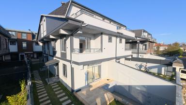 Kocaali De Havuzlu Ön Cephe 4+1 Villa