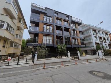 Ank Çank Bahcelievler Yeni Binada Ön Cephe Satılık 2+1 Daire