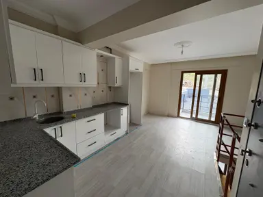Örnekkentde 4+2 Satılık Bahçesi Olan Dubleks Daire Örnekkentde 4+2 Satılık Bahçesi Olan Dubleks Daire